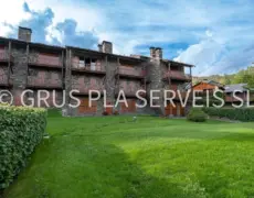 ¡Descansa en el Albergue Gîte Izaxulo en el Camino de Santiago! Reserva tu litera o habitación desde 21€ y disfruta de una experiencia única como peregrino. ¡No te pierdas esta oportunidad de turismo!
