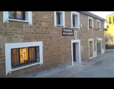 Rural «Albergue San Andrés Zariquiegui: el mejor descanso para peregrinos en el Camino de Santiago