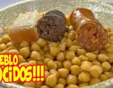 Descubre el exquisito cocido maragato en tu ruta por el Camino de Santiago: un manjar para peregrinos y turistas