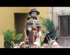 Fiesta de San Roque en Portomarín: un encuentro religioso y festivo en el Camino de Santiago para peregrinos y turistas