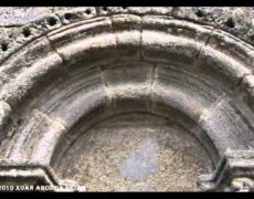 Iglesia de Santa María en Ponte Ulla: Un imprescindible en el camino de Santiago para los peregrinos y amantes del turismo