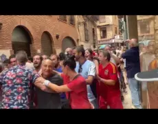 Plaza de San Juan: punto de encuentro del Camino de Santiago para peregrinos y turistas en Nájera