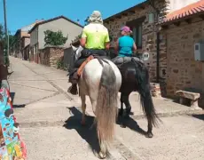 Descubriendo la tradición de la espiga en Rabanal del Camino: Un ritual único en el Camino de Santiago para los peregrinos del turismo religioso