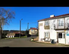 Rural «Descubre el encanto del Albergue A Ponte de Ferreiros en el Camino de Santiago: alojamiento económico para peregrinos en un entorno rural