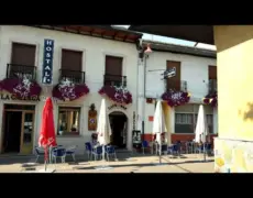 Albergue La Gallega Cacabelos: Una opción económica y cómoda para peregrinos del Camino de Santiago