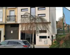 Albergue Los Tres Abetos: Tu hogar en el Camino de Santiago, reserva online para peregrinos a solo 15€-18€ por noche todo el año